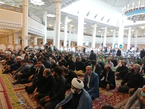 حضور پر شور مدیرکل و کارکنان ثبت احوال فارس در نماز عبادی سیاسی جمعه